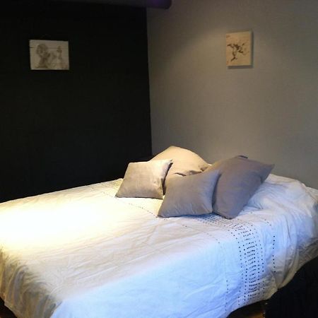 Bed and Breakfast Bastidons Des Anges Cavaillon Zimmer foto